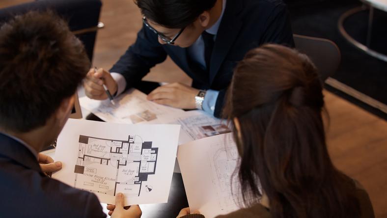 “我一个营销总,转行做了中介”